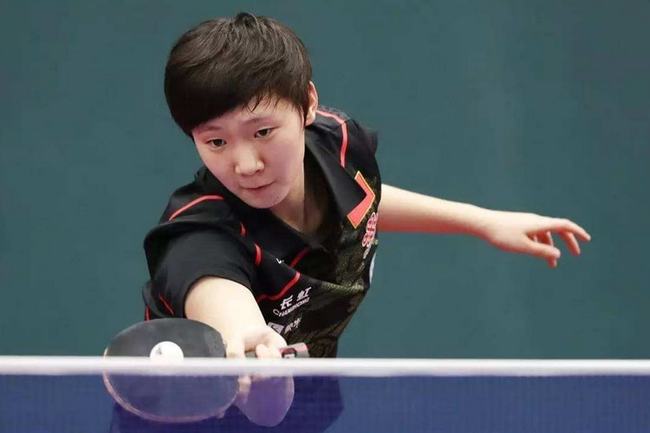 中利用边路 中利用边路