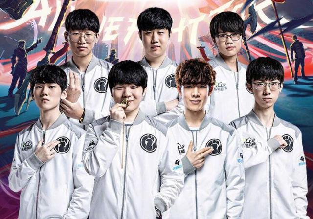 以强化中场 以强化中场